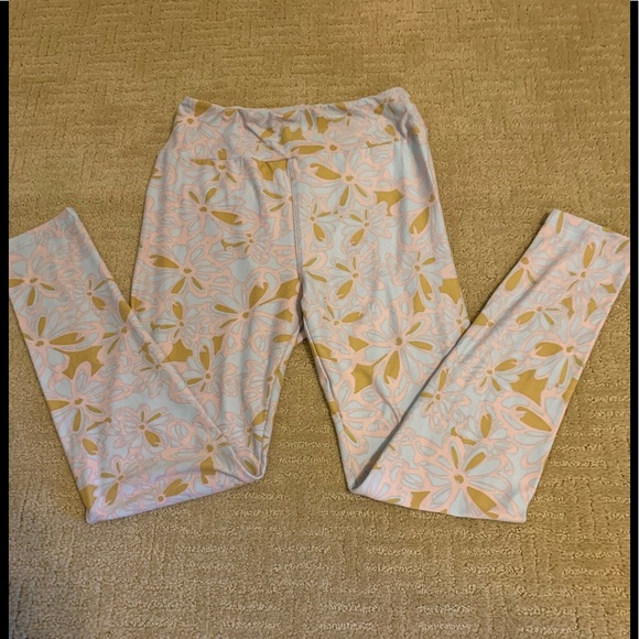 EUC LuLaRoe OS Leggings - Picture 5 of 9